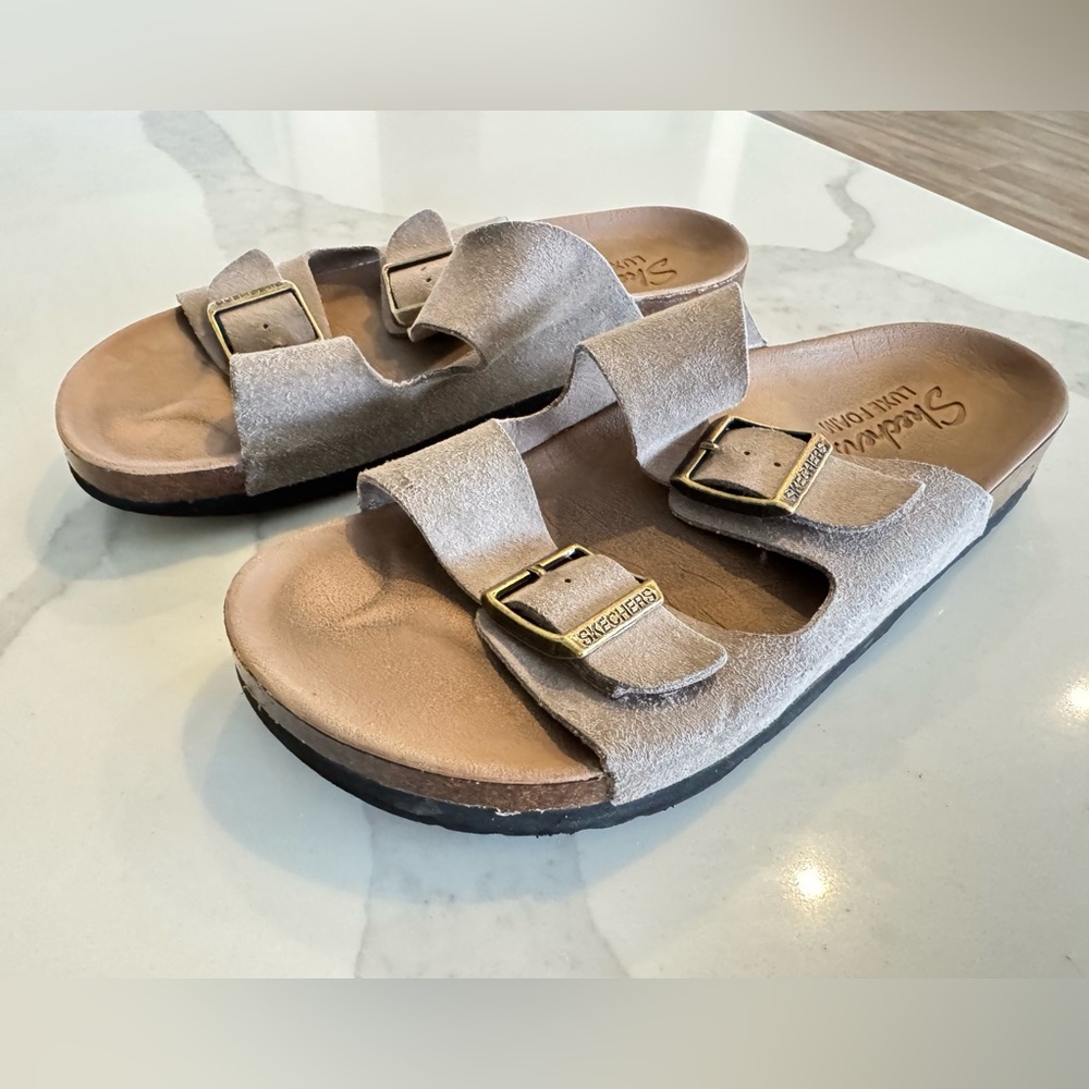 Skechers Granola Luxe Foam Dual Strap Slide Sandals. Women’s size 6. Taupe - Picture 4 of 16